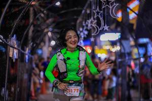 BIB: 5177
                            <button type="button" onclick="openModal(24875546)" class="btn btn-primary btn-sm float-right btn-popup" data-toggle="modal" data-target=".modal-high-quality">
                        <i class="fas fa-shopping-cart"></i> Add to Cart
                    </button>
                                            <button type="button" onclick="isThisMe(24875546, true)" class="btn btn-success btn-sm float-right btn-popup btn-isme hidden" data-toggle="tooltip" data-placement="bottom" title="นี่คือรูปของคุณใช่ไหม คลิกที่นี่เพื่อเอาเข้าอัลบั้ม">
                        <i class="fas fa-plus"></i> Add to album
                    </button>
                    <button type="button" onclick="isThisMe(24875546, false)" class="btn btn-warning btn-sm float-right btn-popup btn-isnotme hidden">
                        <i class="fas fa-ban"></i> Remove from album
                    </button>